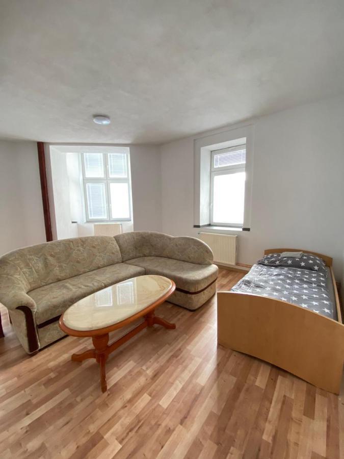 Apartman 10 Prazska Apartment Ústí nad Labem Exterior foto