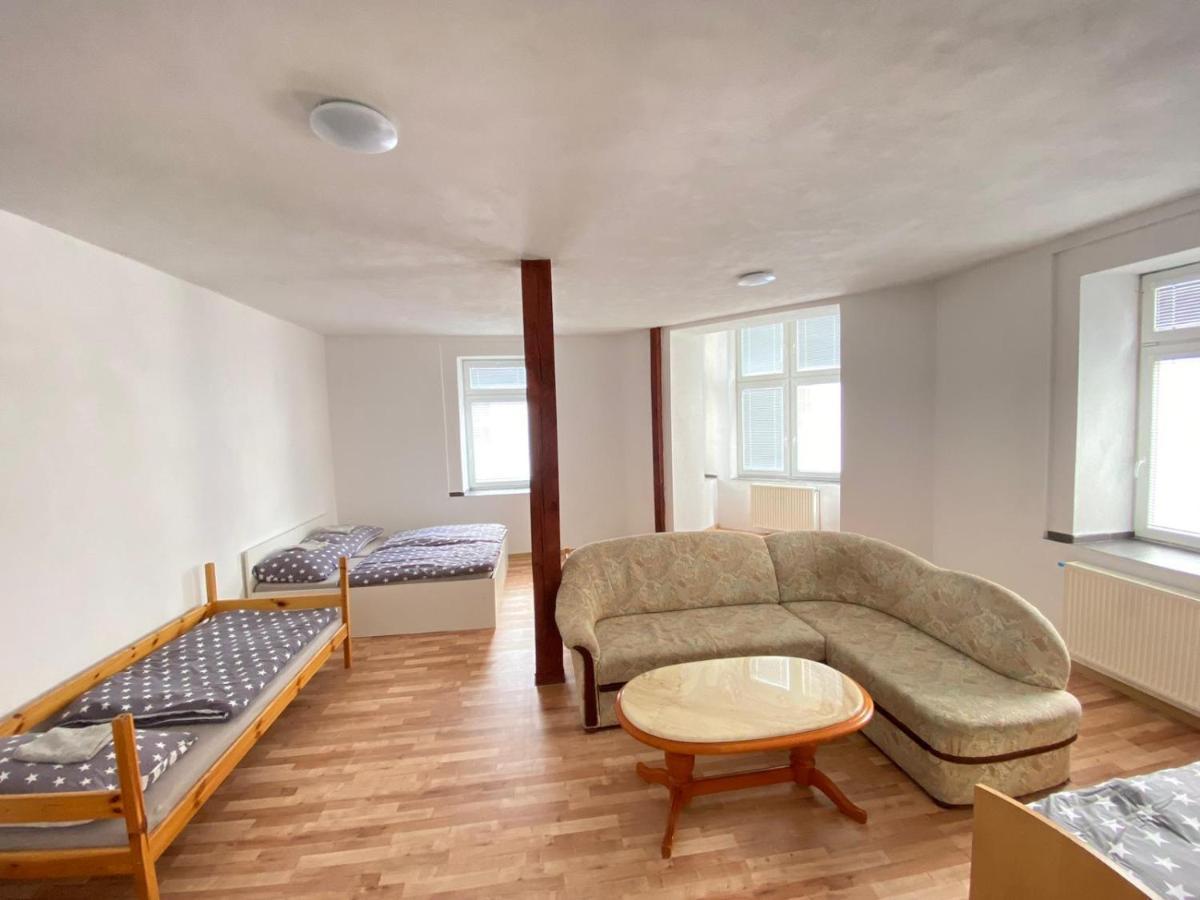 Apartman 10 Prazska Apartment Ústí nad Labem Exterior foto